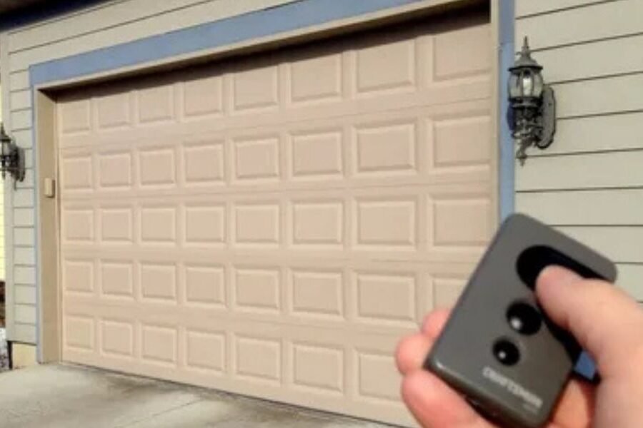 Choosing the Right Garage Door Opener for Your Needs