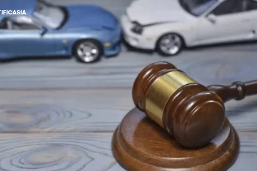 Key Documents to Bring When Meeting a Car Accident Lawyer