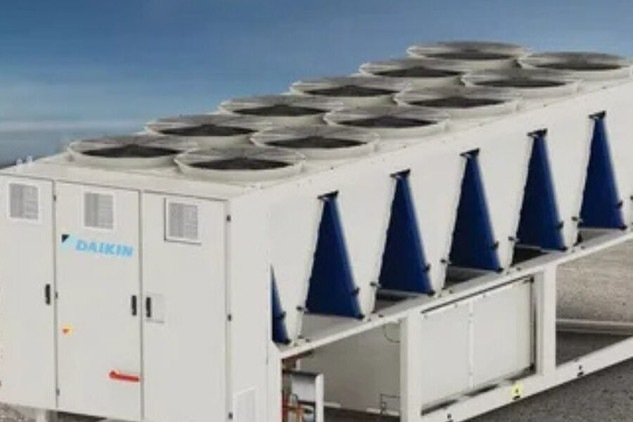The Advantages of Using Air Cooled Chillers in Industrial Applications
