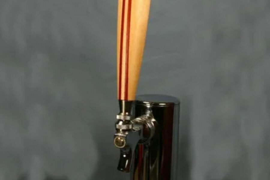 The Art of Pouring: How Visual Details Shape the Modern Bar Experience