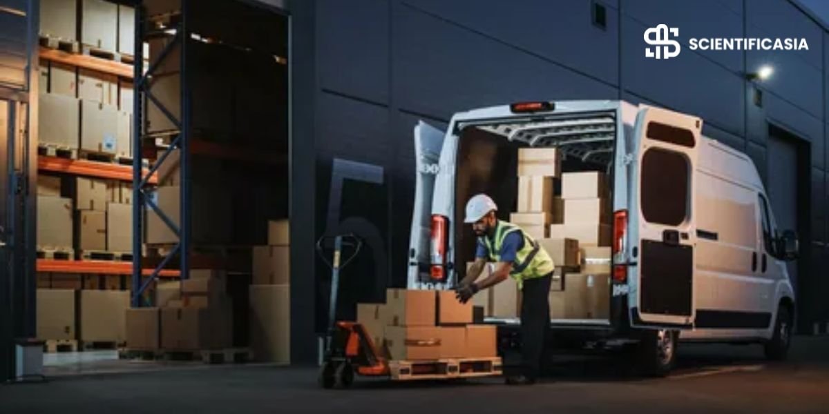 Why Automotive Supply Chains Rely on Reusable Transport Containers