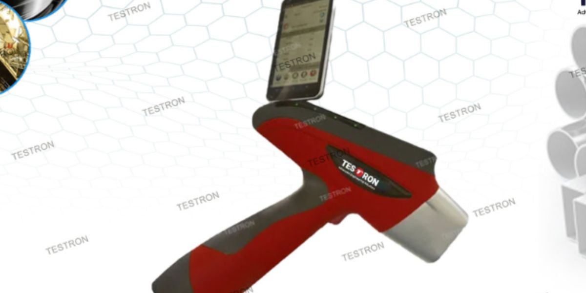 Buy the Best Handheld XRF Analyzer for Metal Alloy Testing in the USA- Buyer’s Guide 2025